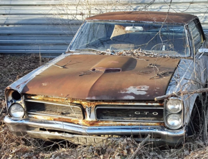 Sell-Car-with-Title-in-Hollywood-FL-1-converted-from-webp