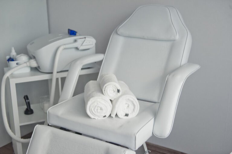 Facial Chair