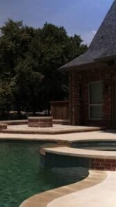 outdoor living space designers near me
