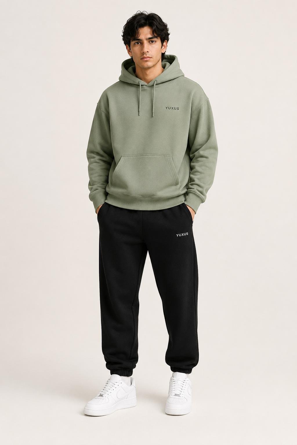Yuxus Hoodie