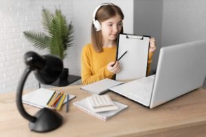 How to Improve Grades While Studying in Online Classes