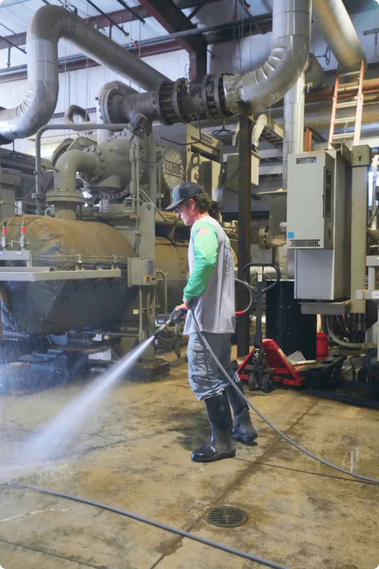 Commercial pressure washing in Dallas