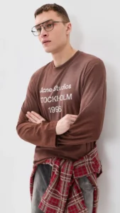 Acne Studios マフラーで人気の素材とデザインをチェック