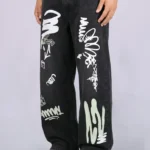 Black_Graffiti_Baggy_Jeans_2