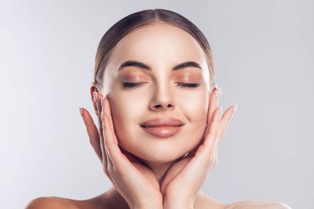 How Do Voluma Fillers Support Facial Rejuvenation