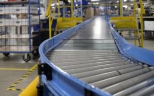 The Warehouse Conveyor System That Keeps Orders Moving During Peak Season