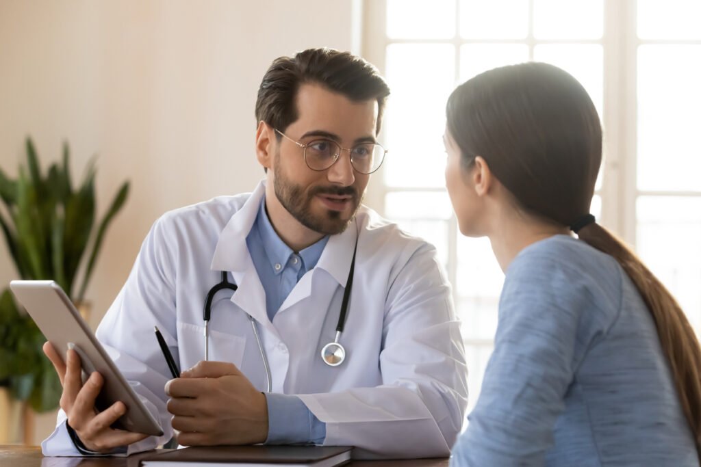 Female family doctors accepting new patients