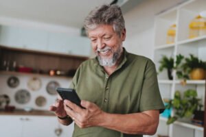 medicaid free phone program